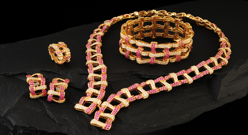 18K Yellow Gold with Ruby and Diamond Set