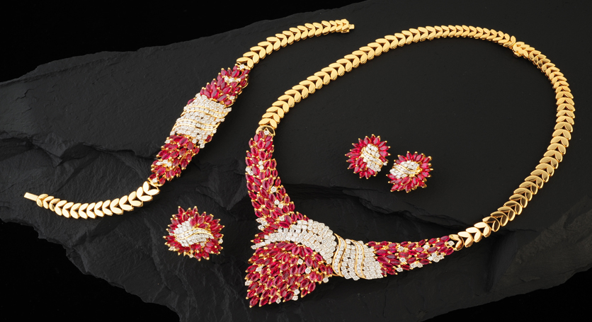 18K Yellow Gold with Ruby and Diamond Set