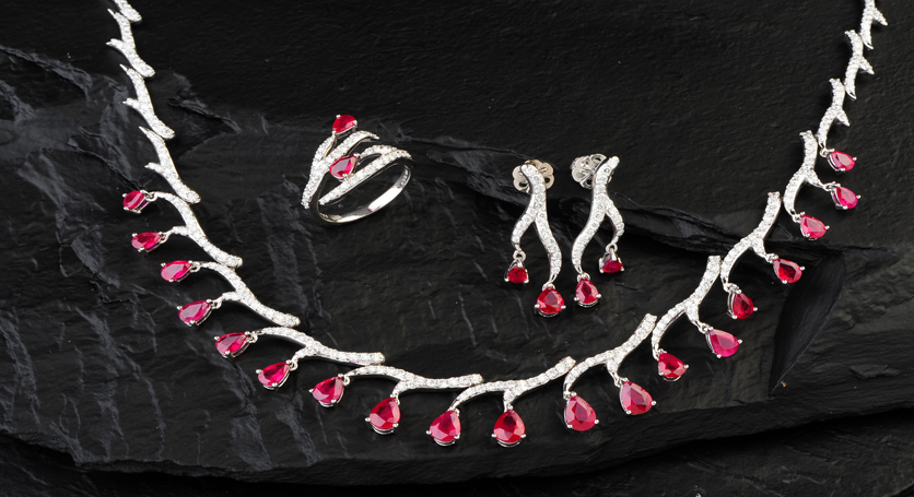 18K White Gold with Ruby and Diamond Set