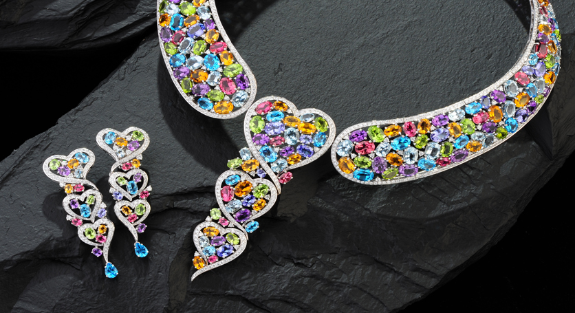 18K White Gold with Multicolor Stones Set