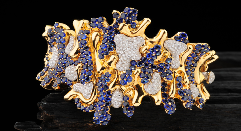 18K Yellow Gold with Sapphire and Diamond Bangle