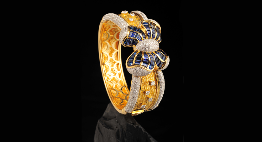 18K Yellow Gold with Sapphire and Diamond Bangle