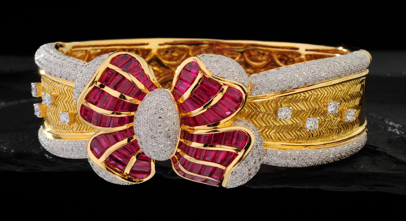 18K Yellow Gold with Ruby and Diamond Bangle
