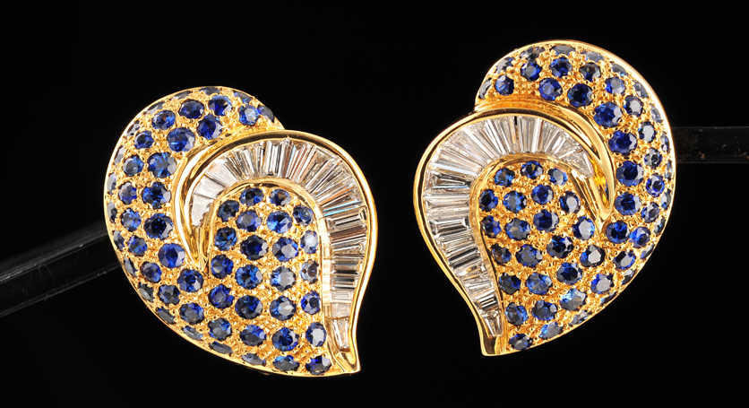 18K Yellow Gold with Sapphire and Diamond Earring