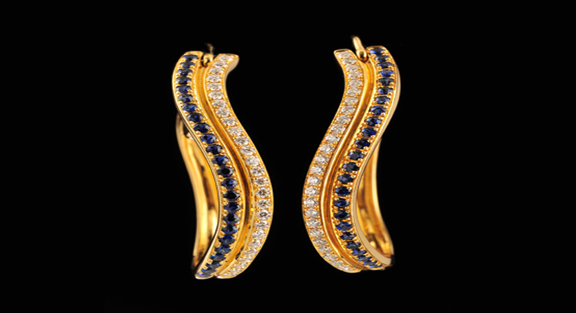 18K Yellow Gold with Sapphire and Diamond Earring