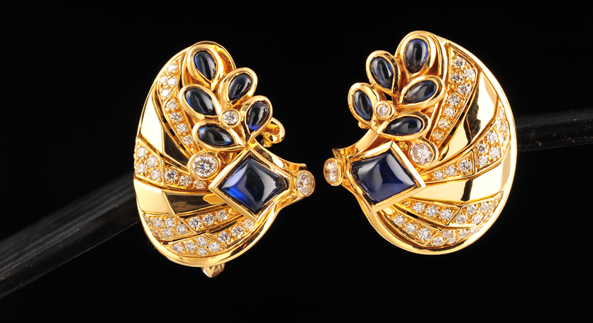 18K Yellow Gold with Sapphire and Diamond Earring