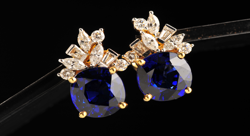 18K Yellow Gold with Sapphire and Diamond Earring