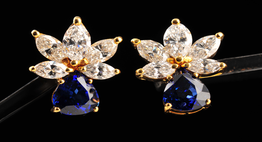 18K Yellow Gold with Sapphire and Diamond Earring