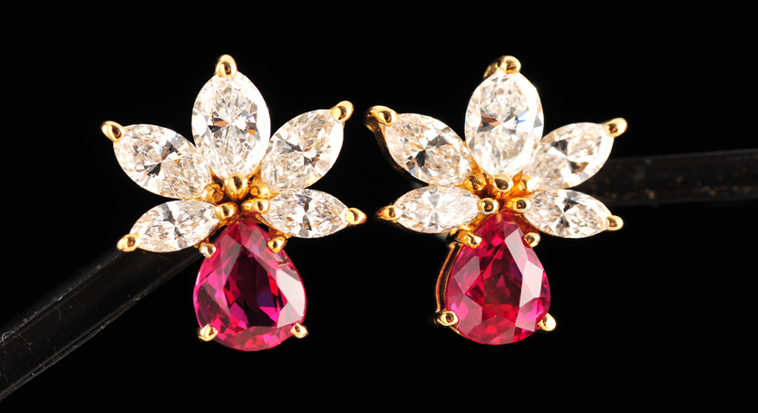 18K Yellow Gold with Ruby and Diamond Earring