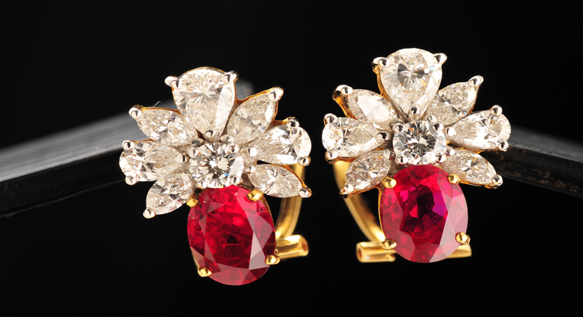 18K Yellow Gold with Ruby and Diamond Earring