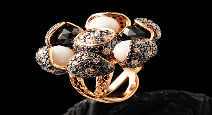 18K Yellow Gold with Chalcedony, Black Spinel and Diamond Ring