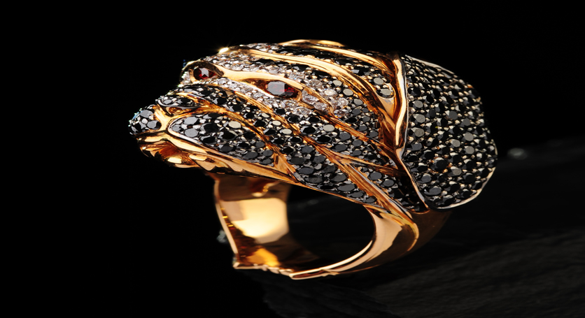 18K Yellow Gold with Black and White Diamond Ring