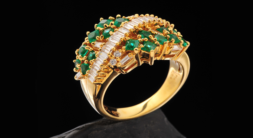 18K Yellow Gold with Emerald and Diamond Ring