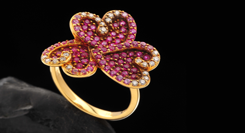 18K Yellow Gold with Pink Sapphire and Diamond Ring