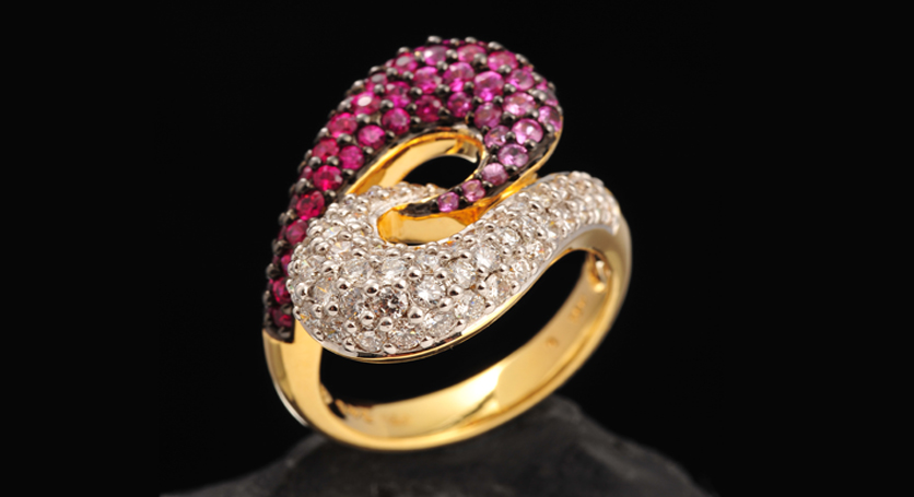 18K Yellow Gold with Pink Sapphire and Diamond Ring