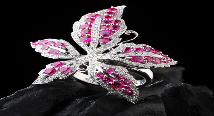 18K White Gold with Ruby and Diamond Ring