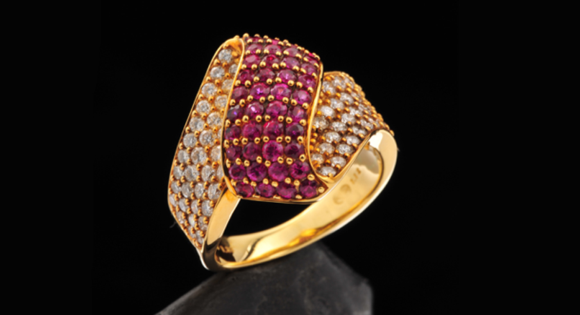 18K Yellow Gold with Ruby and Diamond Ring