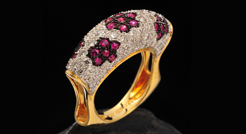 18K Yellow Gold with Ruby and Diamond Ring