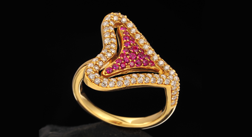 18K Yellow Gold with Ruby and Diamond Ring