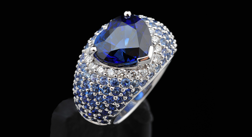 18K White Gold with Sapphire and Diamond Ring