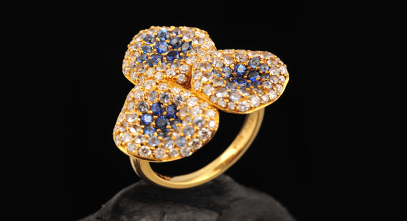 18K Yellow Gold with Sapphire and Diamond Ring