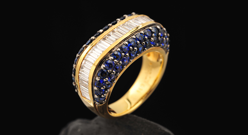 18K Yellow Gold with Sapphire and Diamond Ring