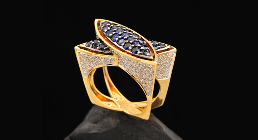 18K Yellow Gold with Sapphire and Diamond Ring