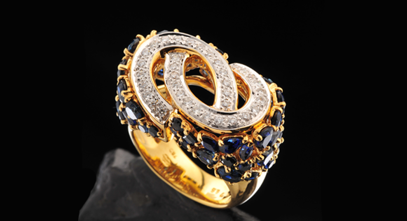 18K Yellow Gold with Sapphire and Diamond Ring