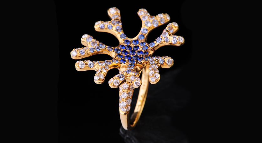 18K Yellow Gold with Sapphire and Diamond Ring