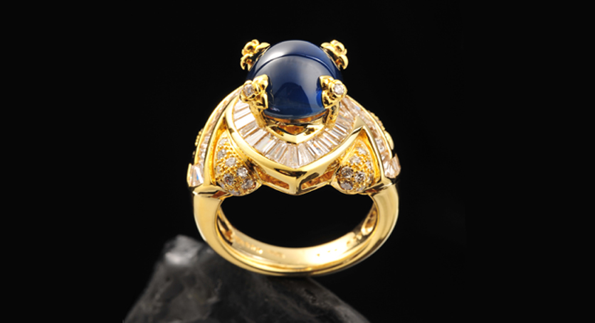 18K Yellow Gold with Star Sapphire and Diamond Ring