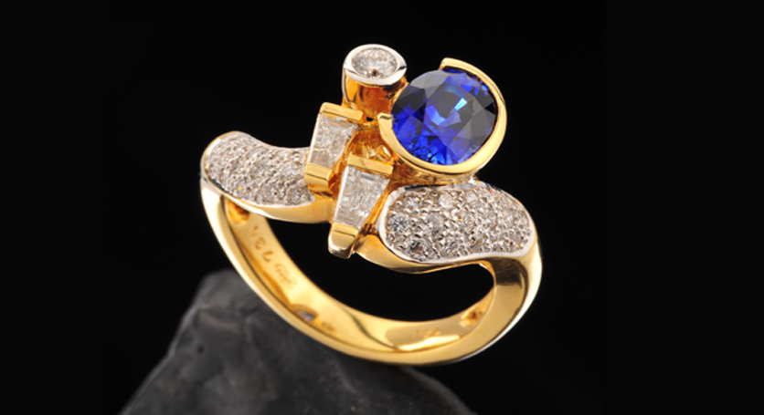 18K Yellow Gold with Sapphire and Diamond Ring