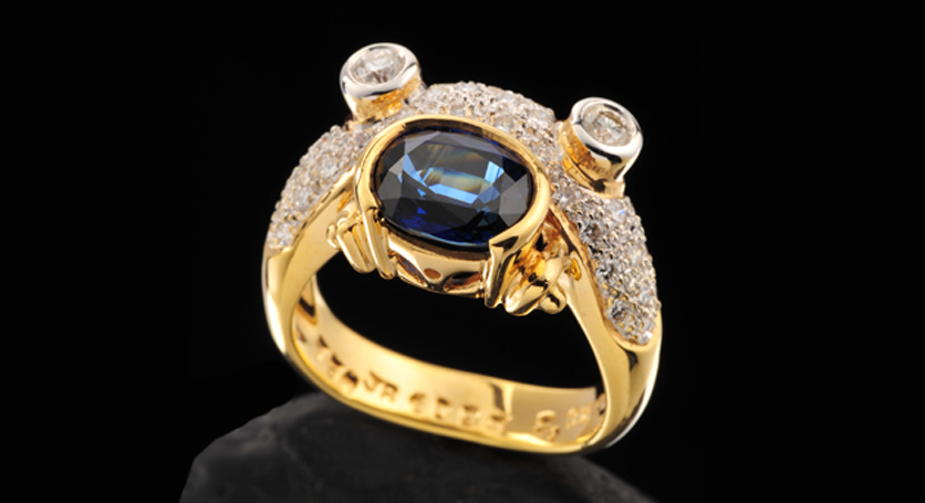 18K Yellow Gold with Sapphire and Diamond Ring