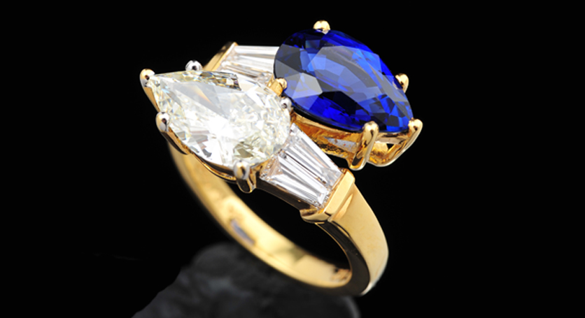 18K Yellow Gold with Sapphire and Diamond Ring