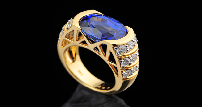18K Yellow Gold with Sapphire and Diamond Ring