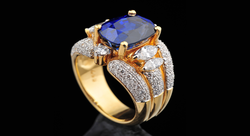 18K Yellow Gold with Sapphire and Diamond Ring