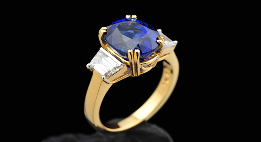 18K Yellow Gold with Sapphire and Diamond Ring