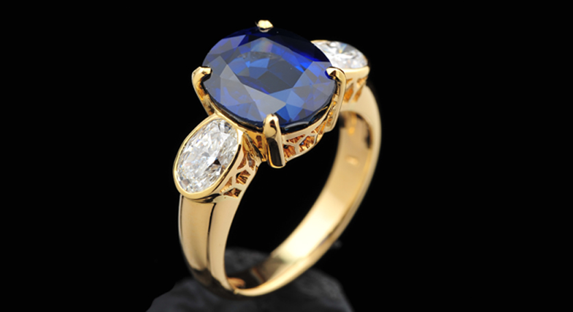 18K Yellow Gold with Sapphire and Diamond Ring