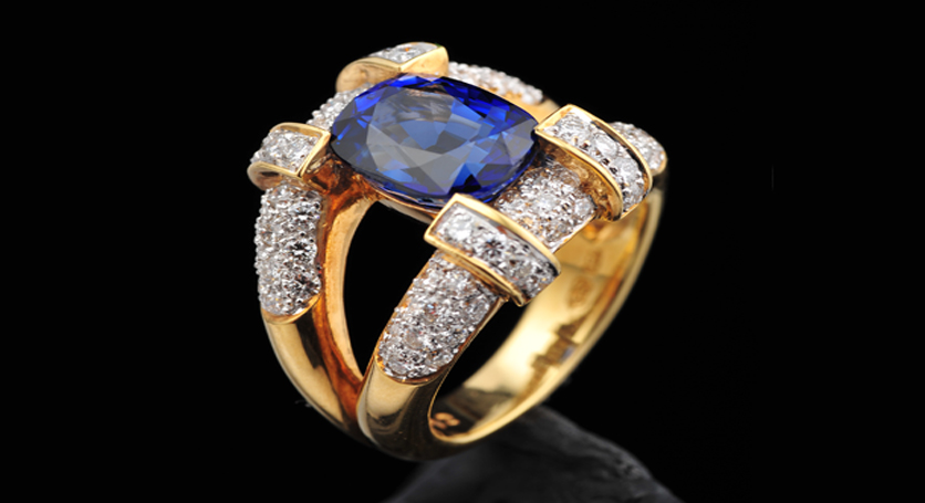 18K Yellow Gold with Sapphire and Diamond Ring