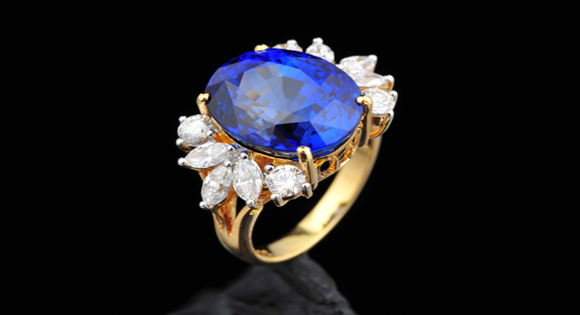 18K Yellow Gold with Sapphire and Diamond Ring