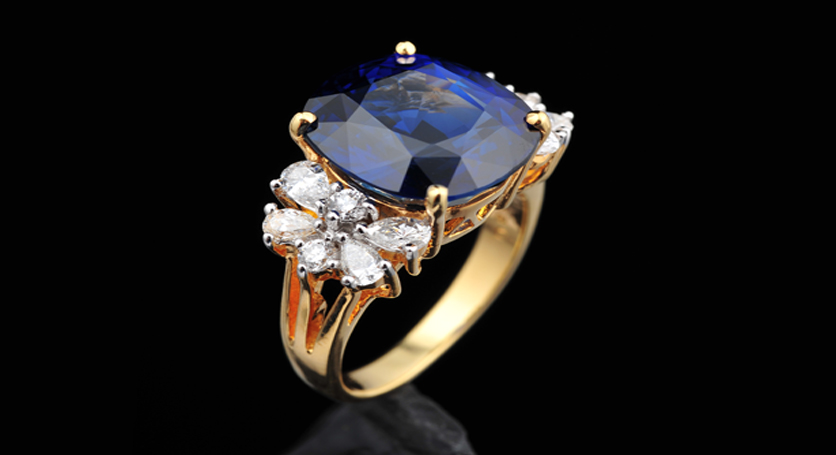 18K Yellow Gold with Sapphire and Diamond Ring