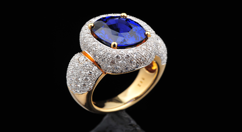 18K Yellow Gold with Sapphire and Diamond Ring