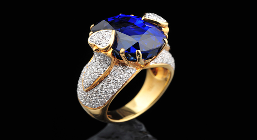 18K Yellow Gold with Sapphire and Diamond Ring