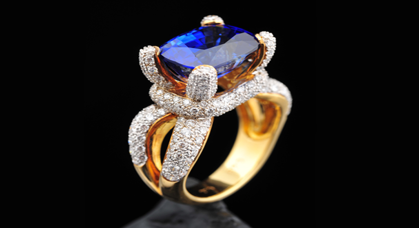 18K Yellow Gold with Sapphire and Diamond Ring