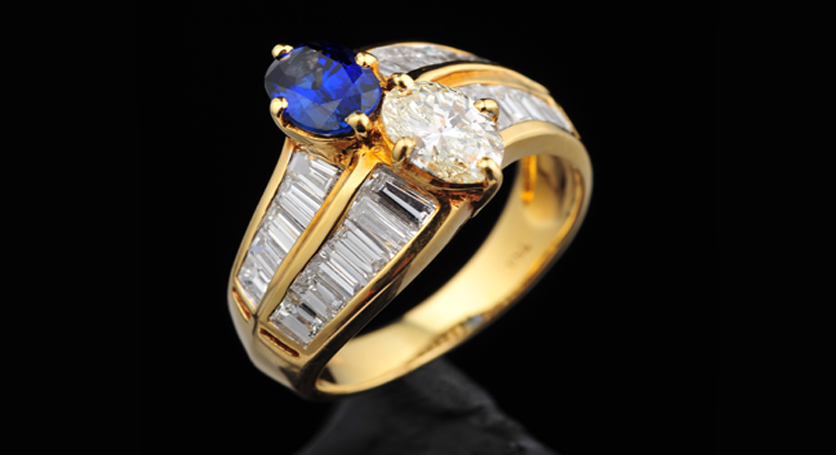 18K Yellow Gold with Sapphire and Diamond Ring