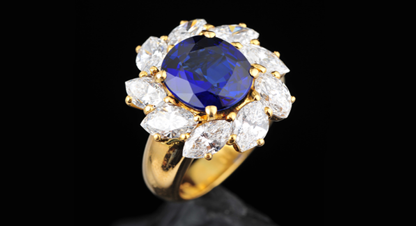18K Yellow Gold with Sapphire and Diamond Ring