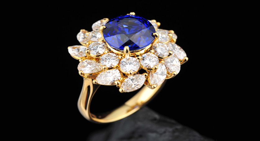 18K Yellow Gold with Sapphire and Diamond Ring