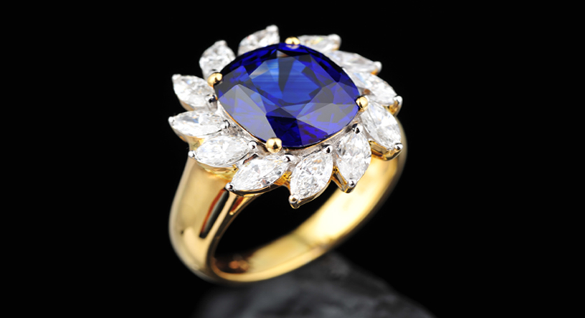 18K Yellow Gold with Sapphire and Diamond Ring