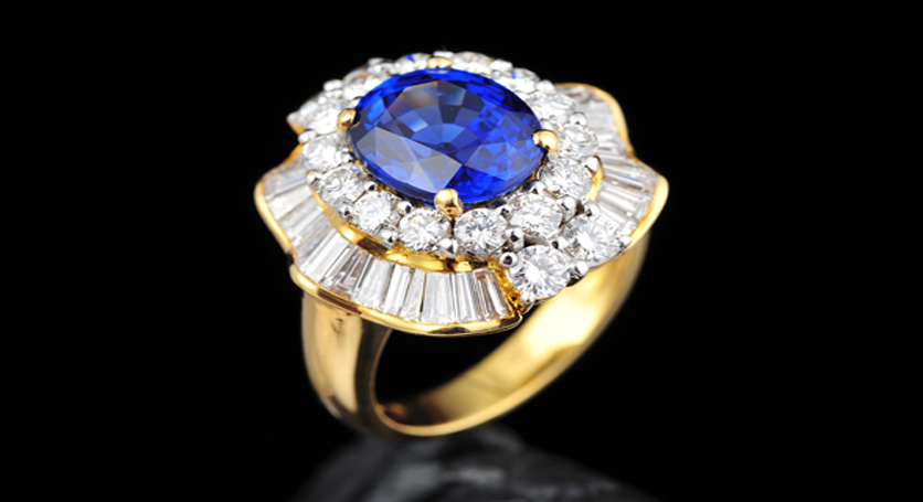 18K Yellow Gold with Sapphire and Diamond Ring