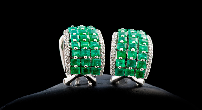 Silver with Emerald and Zirconia Earring