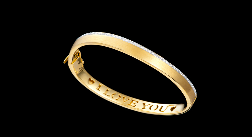 18K Yellow Gold with Diamond Bangle